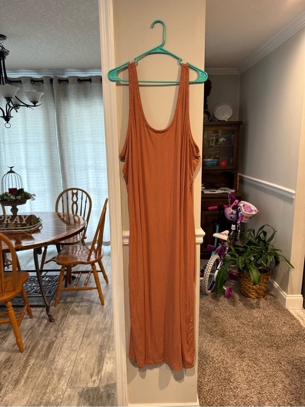 Women's Rust Sleeveless Casual Maxi Dress